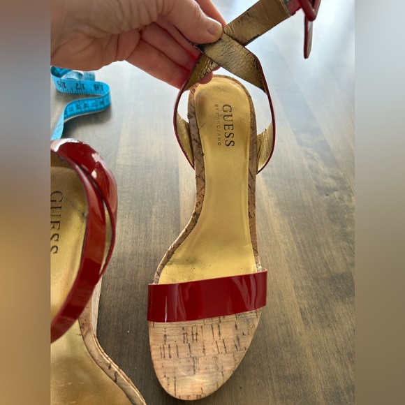 Guess by Marciano Platforms 👠 - Picture 8 of 10